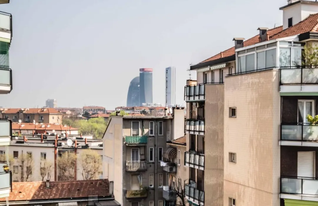 Morgantini House San Siro-Duomo "Netflix & Terrace"-1