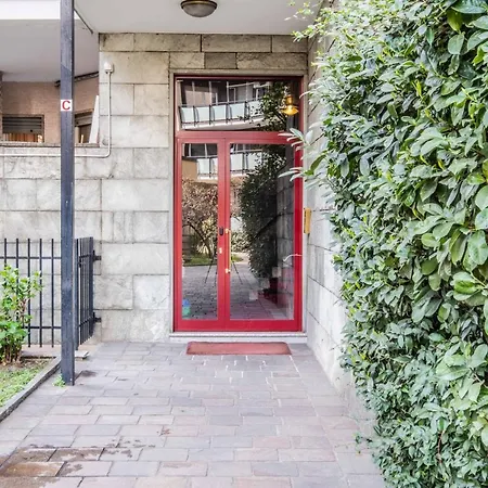 Morgantini House San Siro-Duomo "Netflix & Terrace"-2